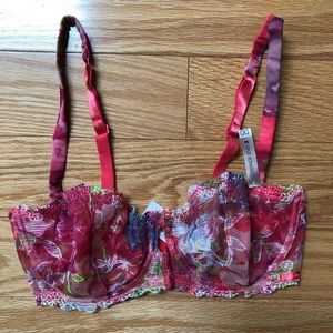 NWT Gorgeous Calvin Klein Floral Unlined Bra (Size: 32DD)